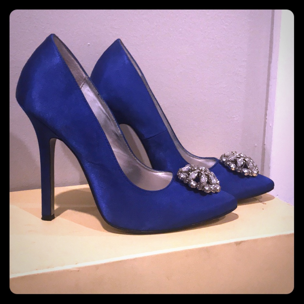 Martinez Valero Royal Blue Satin heals